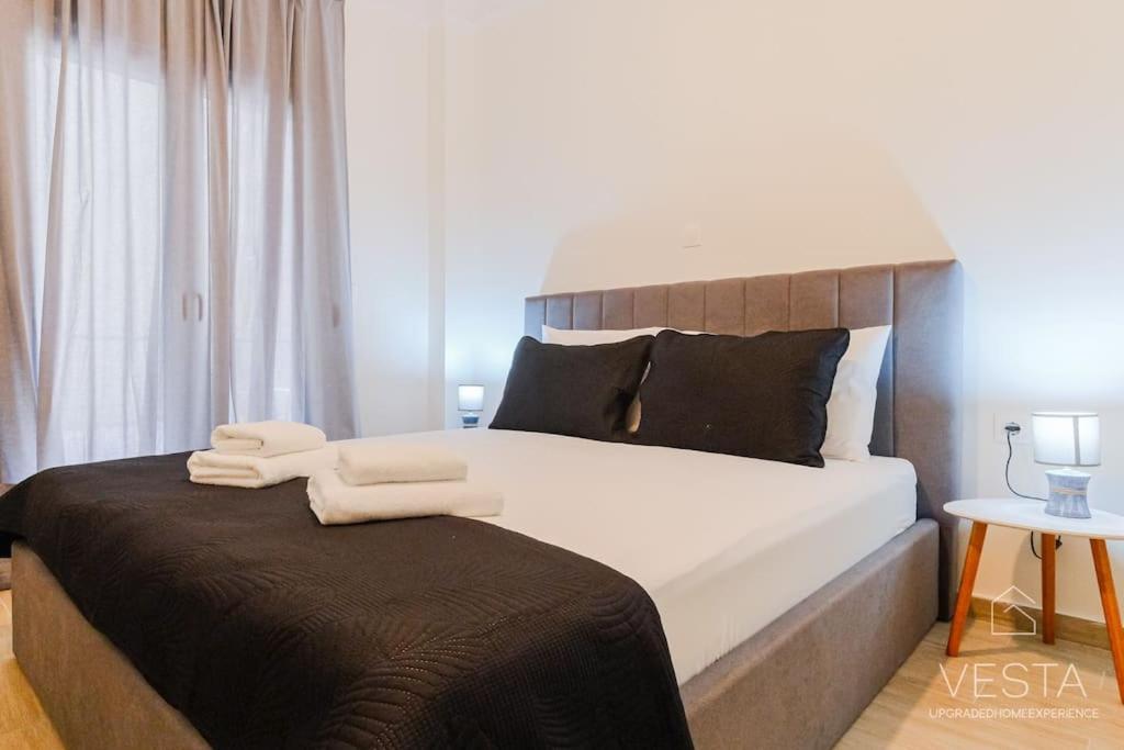 Theofilos Urban Apartment, Close To City Center Thessaloníki Ngoại thất bức ảnh
