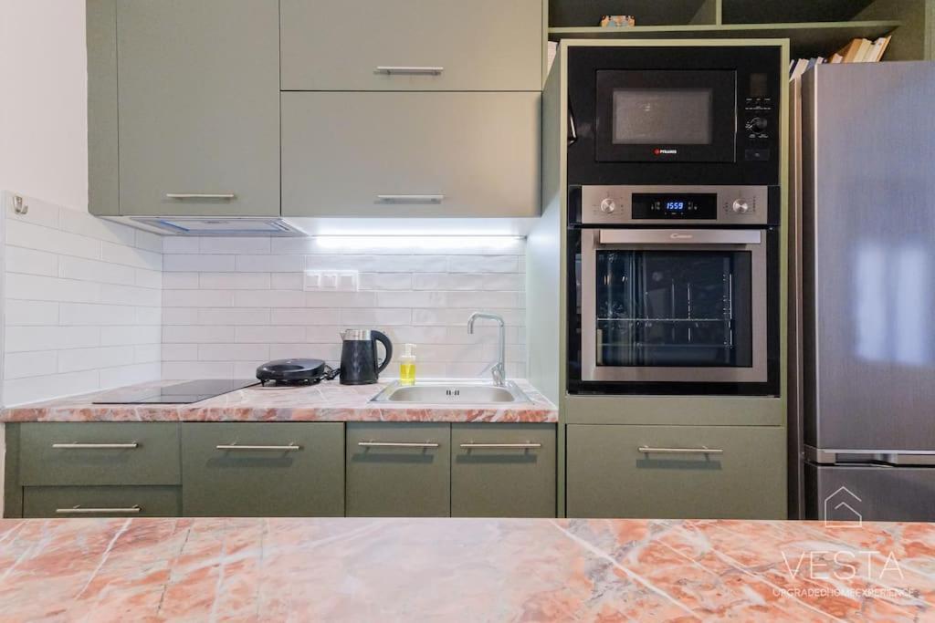 Theofilos Urban Apartment, Close To City Center Thessaloníki Ngoại thất bức ảnh